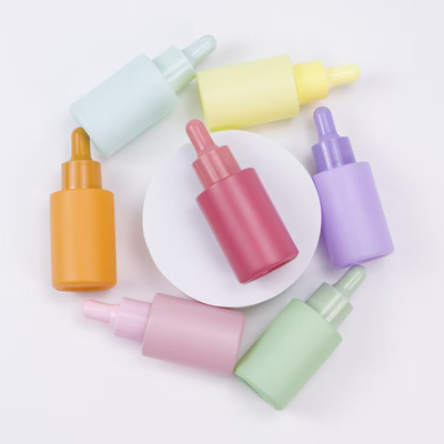마카론 컬러 에센셜 오일 병 30ml 플라스틱 PP 펌프와 유리 재료