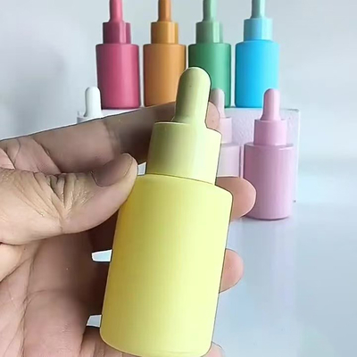 마카론 컬러 에센셜 오일 병 30ml 플라스틱 PP 펌프와 유리 재료