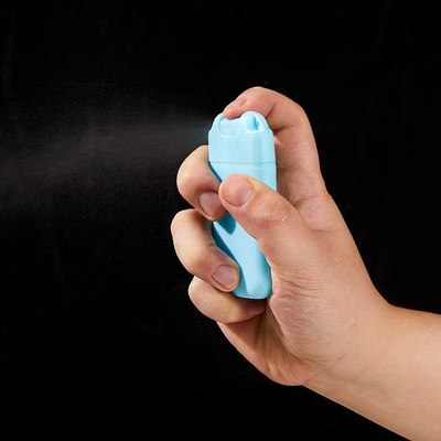 핫 셀링 10ml 플라스틱 카드 향수 스프레이 펜던트 포함 맞춤 제작 지원